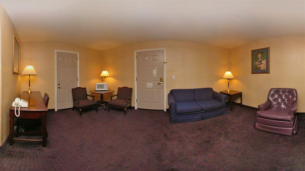Comfort Suites Red Bluff Near I-5 Esterno foto