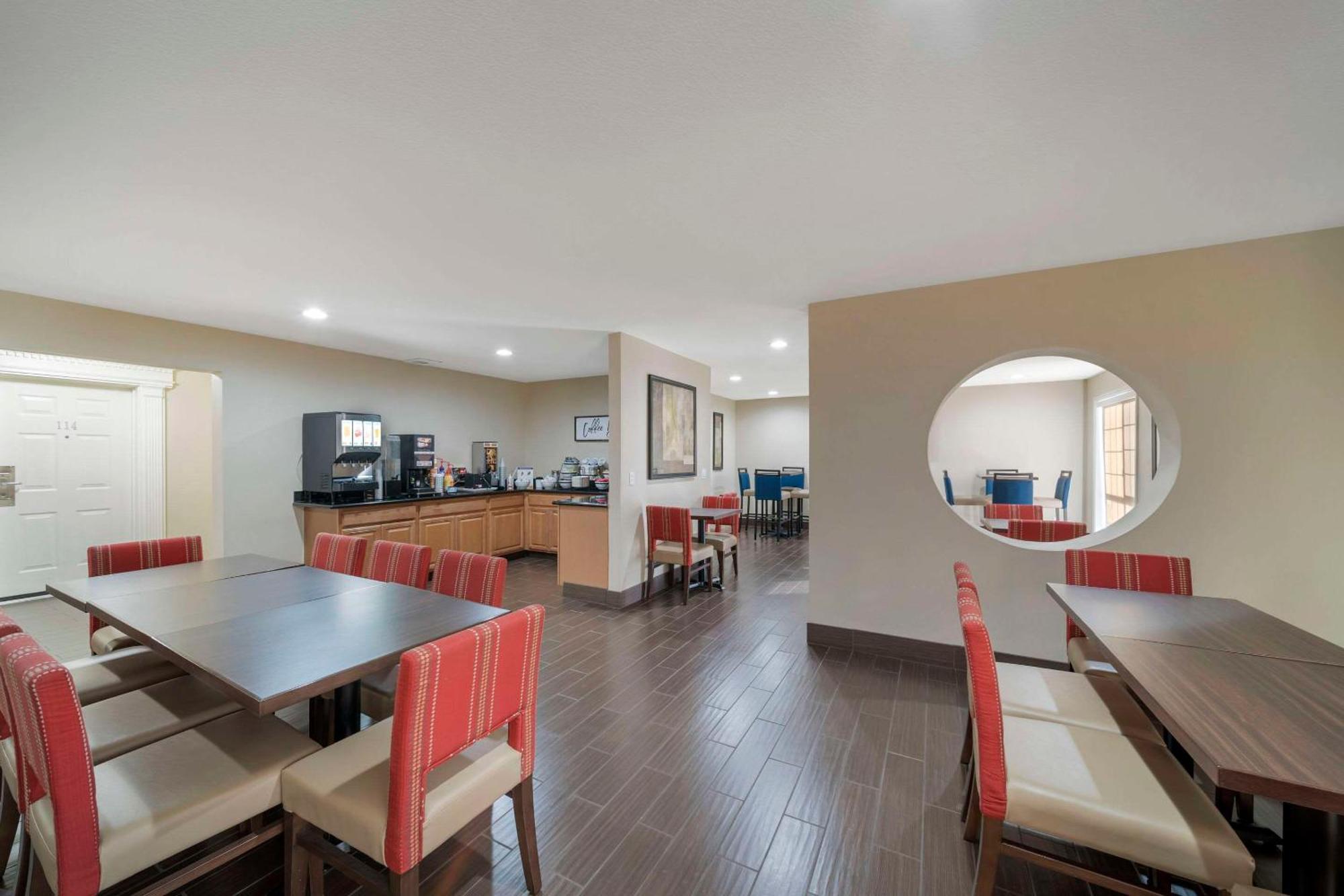 Comfort Suites Red Bluff Near I-5 Esterno foto