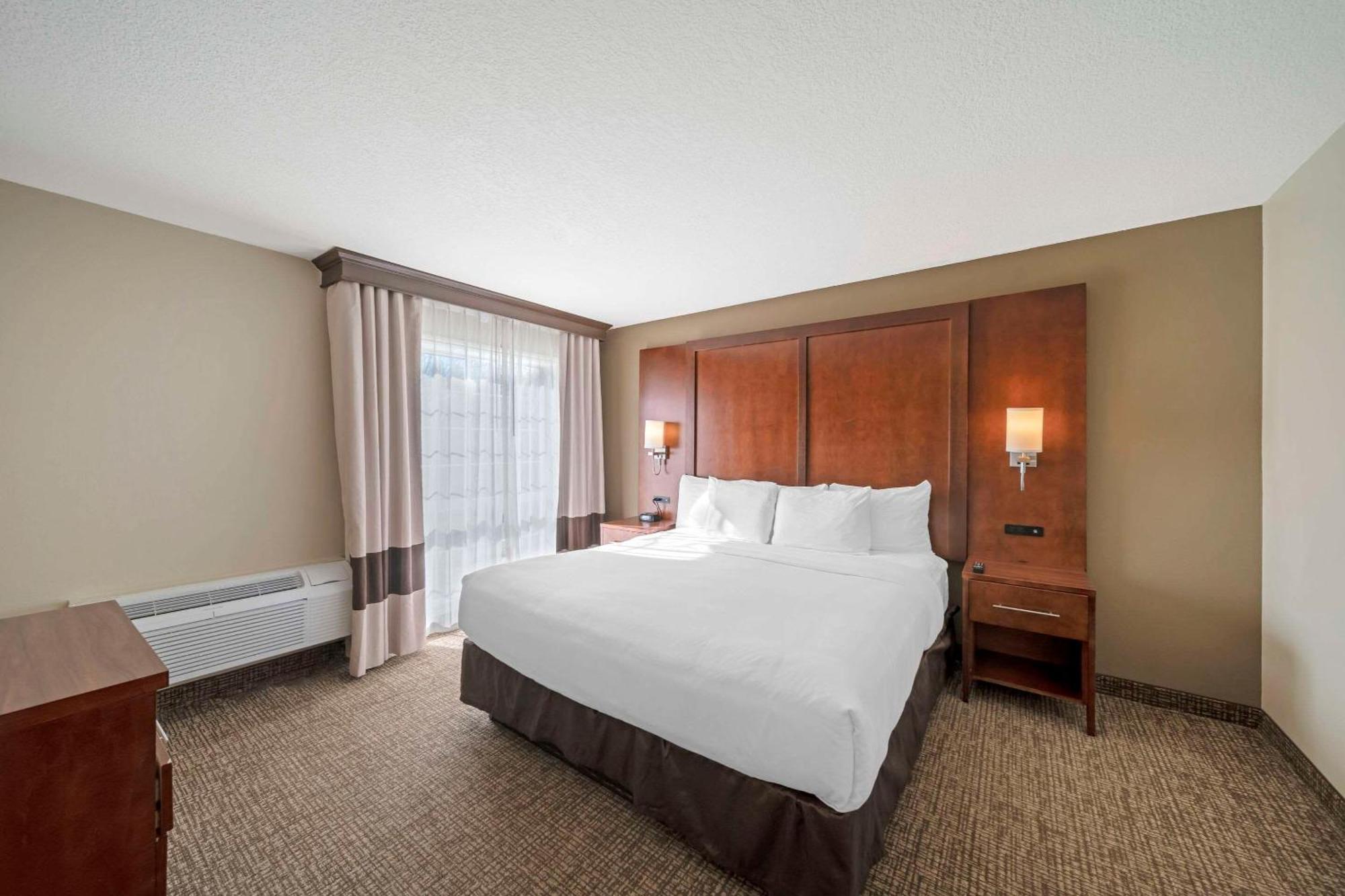Comfort Suites Red Bluff Near I-5 Esterno foto