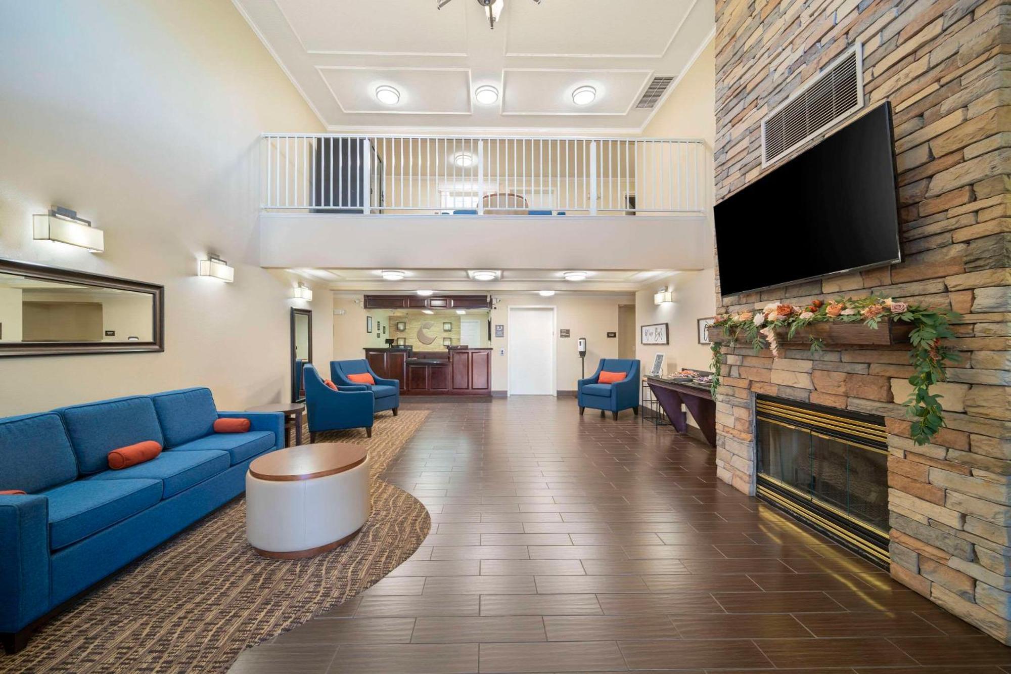Comfort Suites Red Bluff Near I-5 Esterno foto
